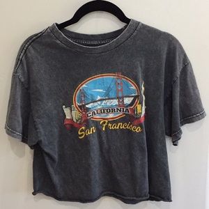 adorable brandy melville san francisco t shirt!